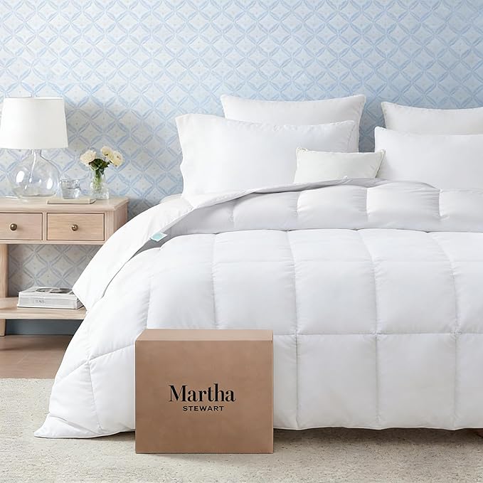 Martha Stewart Luxury White Goose Feathers Down Fiber Comforter Twin Size - Hotel Collection 100% Cotton Cover Duvet Insert, All Season Medium Warmth, Breathable, Hypoallergenic, 68 x 90 Inch