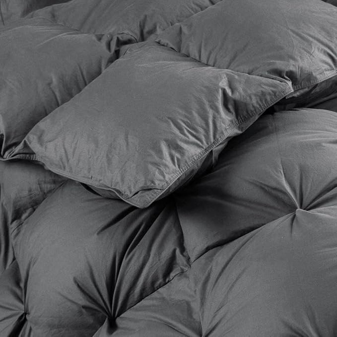 Luxurious Twin/Twin XL Goose Down Comforter, Unique Gray Pinch Pleat, 600 Thread Count, 100% Egyptian Cotton Cover, 65 Oz Fill Weight, 750 Fill Power