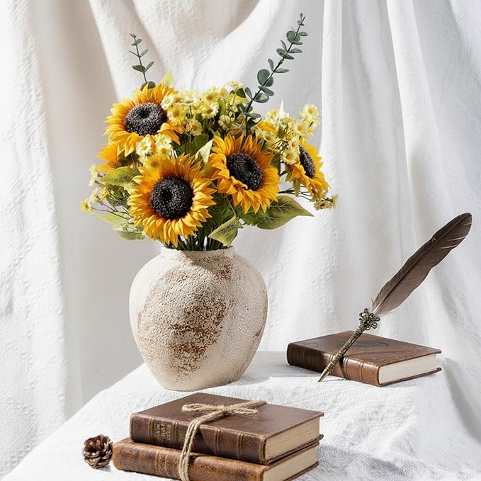 Small Ceramic Vase, 7.9 Inch Minimalist Decorative Farmhouse Vase for Home Decor, Living Room, Shelf Decor, Entryway, Wedding, Table Decoration