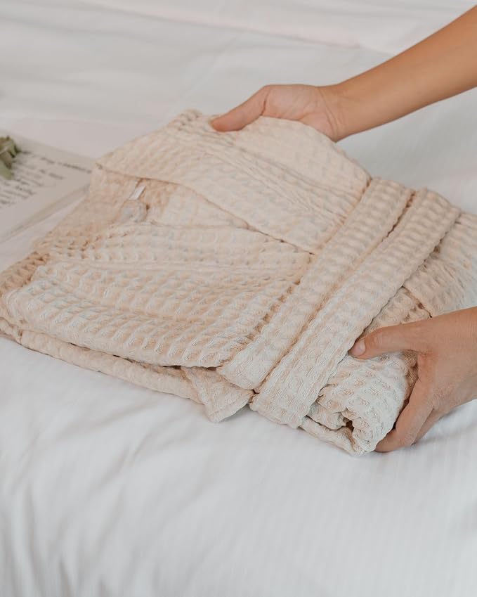 100% Cotton Waffle Kimono Bathrobe for Men & Women, Cozy Leisurewear with Functional Pockets, Comfortable Robe for Relaxation
