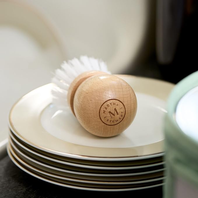 Martha Stewart Mini Palm Dish Brushes, 4 Count – Ergonomic Beechwood Handle for Comfortable Cleaning