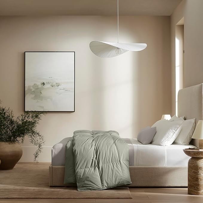 BOLL & BRANCH Percale Quilted Down Alternative Comforter - Full/Queen, Sageleaf - Duvet Insert and Cover in One Layer - All-Season, Luxury Organic Cotton, Hypoallergenic Primaloft - 1 Comforter