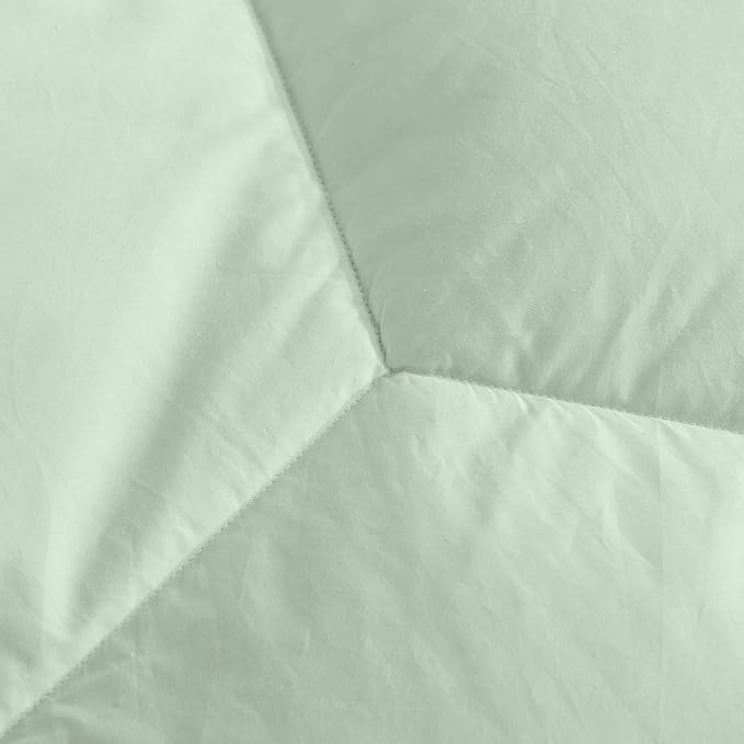 Feather and Loom Honeycomb Stitch Down Alternative All Season Comforter - Soft and Easy Care Microfiber Cover, Hypoallergenic High Loft Fiber Fill, Machine Wash | Color: Light | Green Size: Twin