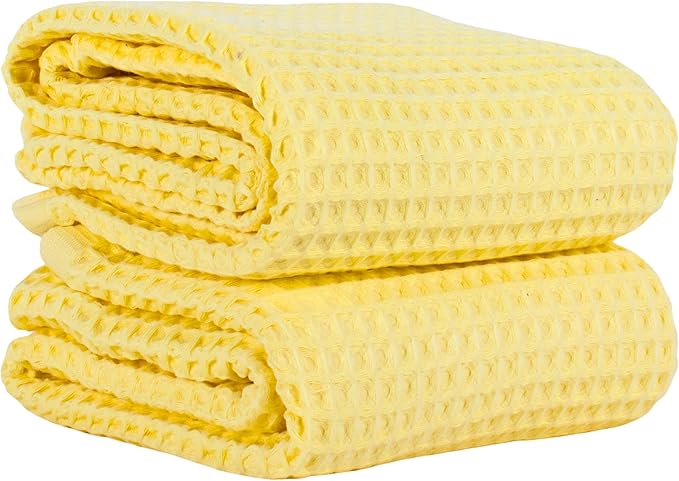 PÜSKÜL Pack of 2 Waffle Bath & Spa Towels - Premium 100% Turkish Organic Cotton - Quick Dry Thin Bath Towel for Bathroom - Made in Turkey (Light Yellow, 32x63 inch)