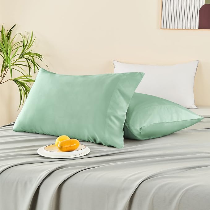 BEDELITE Standard Pillow Cases Set of 2, Rayon Derived from Bamboo, Cooling Pillow Cases for Hot Sleepers & Night Sweats, Breathable Silky Soft Envelope Pillowcases(Mint Green, 20"x26")