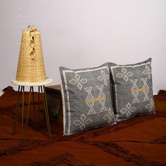 Trade Star 100% Cotton Cushion Covers Set of 2 Throw Pillow Cover Handloomed Decorative Cushion case Handwoven Pillowcase 18x18 Inches Designer Square Pillow Shams