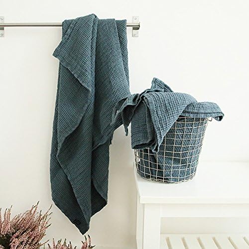 LinenMe Balsam Green Linen Waffle Big Bath Towel Washed, 39 x 63