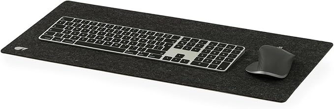 Oakywood Craft 100% Merino Wool Felt & Cork Desk mat – Sustainable, Handmade Wool Felt Desk pad with Cork Base for Comfort and Stability – 100% Merino Wool & Cork – Anthracite 62x30cm (24.41x11,8 in)
