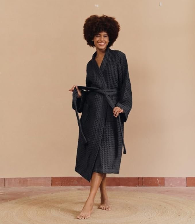 Luxury Organic Japanese Cotton Hotel & Spa Waffle Bathrobe for Men and Women (Hooded/Kimono)