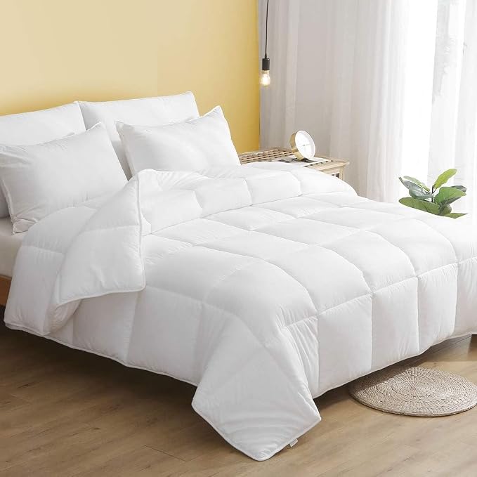 DWR 100% Cotton Fabric Covered Down Alternative Comforter| All-Season Weight, California King (102x94)