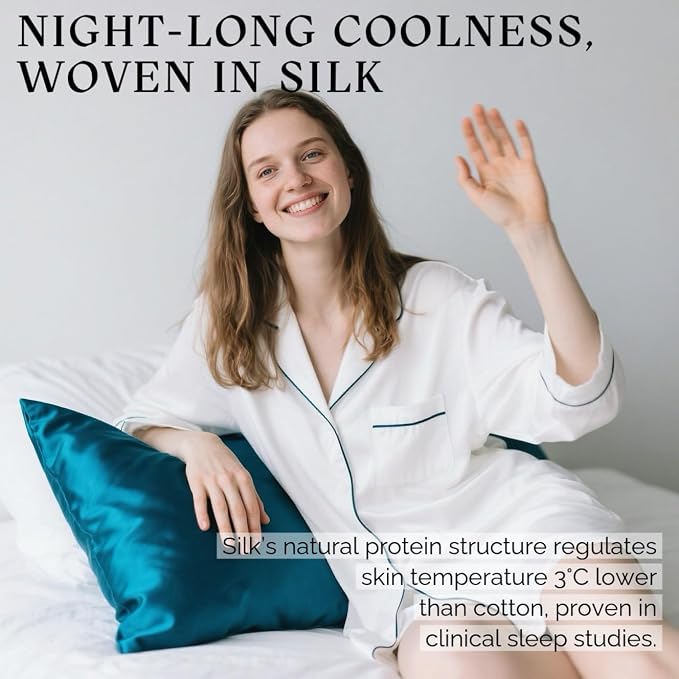 Ravmix Silk Pillow Cases with Zipper, 21momme Mulberry Silk Pillowcase for Hair Skin Health, Soft Smooth Breathable Cool Pillow Cover for Beauty Sleep with Gift Box 1PC(Queen 20"x30", Peacock Blue)