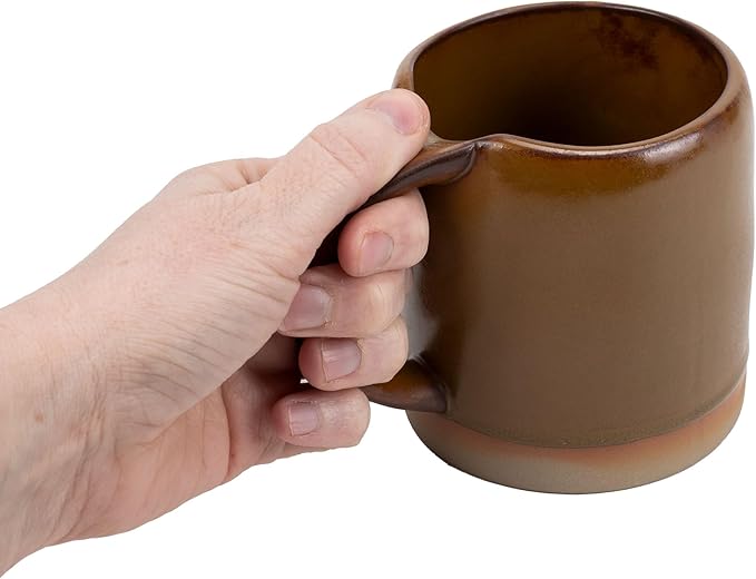 Elanze Designs Crafted Inspiration 18 Ounce Ceramic Thumbprint Comfort Grip Hand Thrown Styled Coffee Mug | X-Large Capacity for Tea, Coco, and Coffee Lovers, Camel Brown