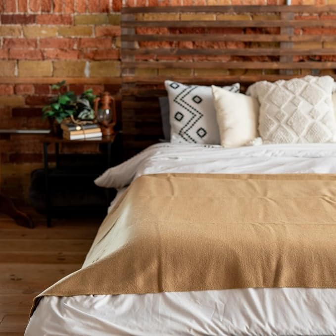 Arcturus Bighorn 100% Virgin Wool Blanket | Heirloom-Quality Wool Bedding for Home & Cabin | Warm, Thick & Durable (Queen Size, Flax)