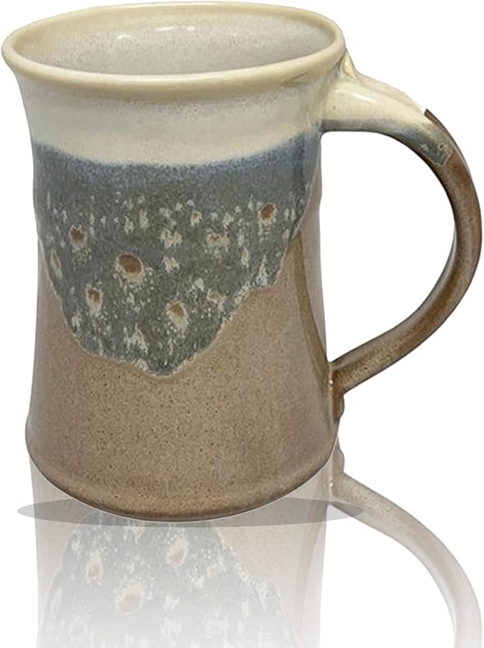 Clay in Motion Large Mug (Desert Sand)