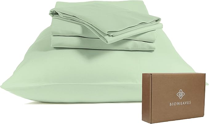 BIOWEAVES 100% Organic Cotton Sheets, 300 Thread Count 4-Piece GOTS Certified Bed Sheet Set Fits Mattress Upto 17" Deep Pocket, Soft & Silky Sateen Weave (King, Pastel Green)
