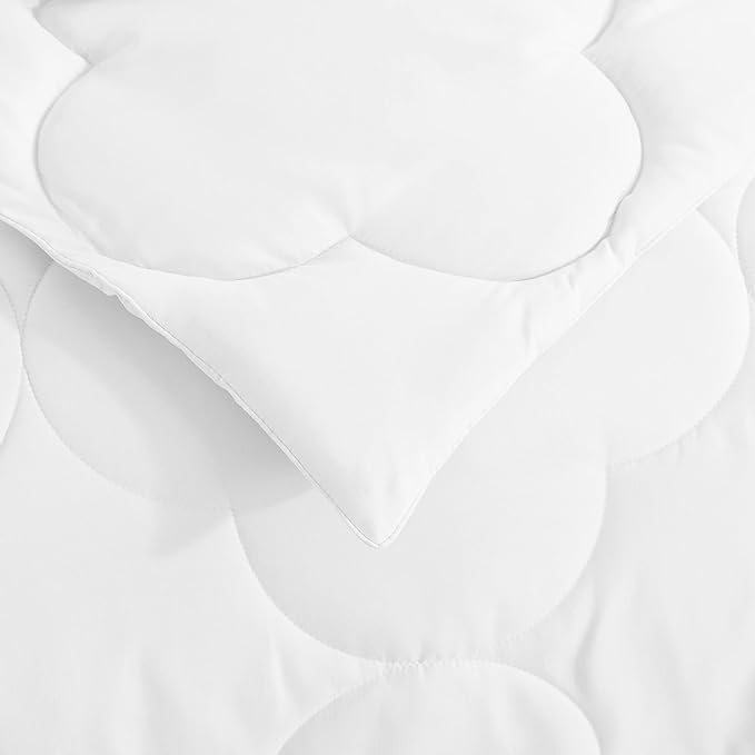 Feather and Loom Pendant Stitch Down Alternative All Seasons Comforter - Soft and Easy Care Microfiber Cover, Hypoallergenic High Loft Fiber Fill, Machine Washable Color: White Size: Twin