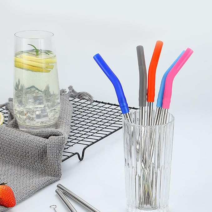 ABOOFAN Stainless Steel Drinking Straws with Silicone Tips and Cleaning Brush, 8pcs Mixed Color Reusable Beverage Straws Set for Party Drinks and Smoothies