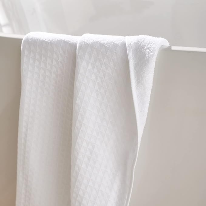 UCHINO Waffle Twist Cotton Weave Hand Towel for Bathroom Lightweight Absorbent Quick Dry Honeycomb Texture Solid Terry Loop Reverse 20" x 30", 1 Hand Towel, White