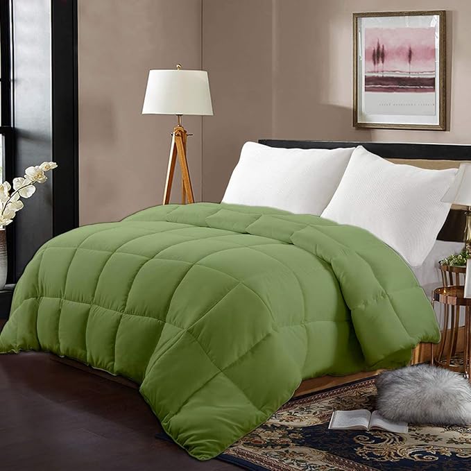 All Season Hypoallergenic Luxurious Down Alternative Cotton Comforter, Ultra-Soft 750 Fill-Power Oversized King Size Measures 116" x 98", Moss