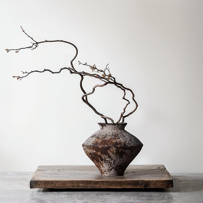 Wabi Sabi Rusty Vintage Vase, 6.3" Tall Wabi Sabi Decor Rustic Farmhouse Pottery Vase for Centerpiece, Textured Pottery Flower Vases for Home Decorative, Table, Living Room, Bedroom, Bathroom, Kitchen