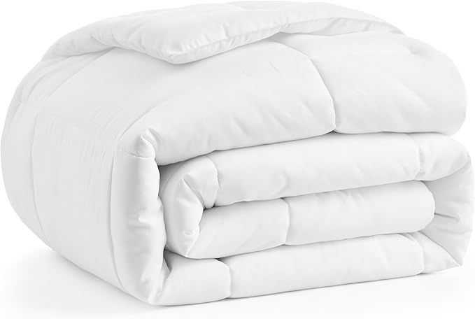 Casual Living Duvet Insert Queen Comforter Cooling Blanket Lightweight Hypoallergenic Reversible White Comforter with Box Stitching Fluffy Bedding Down Alternative Machine Washable, Queen, White