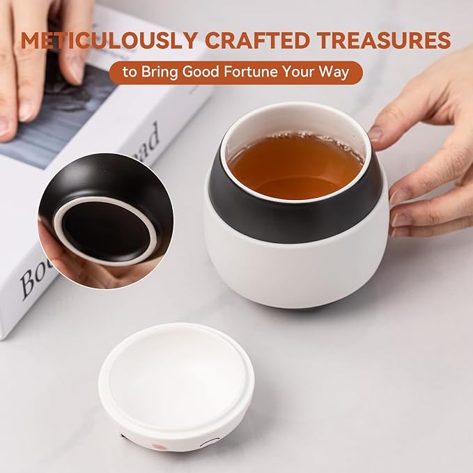 14.8oz Cute Panda Ceramic Mug with Lid & Heat-Resistant Silicone Sleeve – 1340℃ High-Fire Hand Warmer Coffee Cup, Lead-Free & Microwave Safe, Great Gift for Cold Days