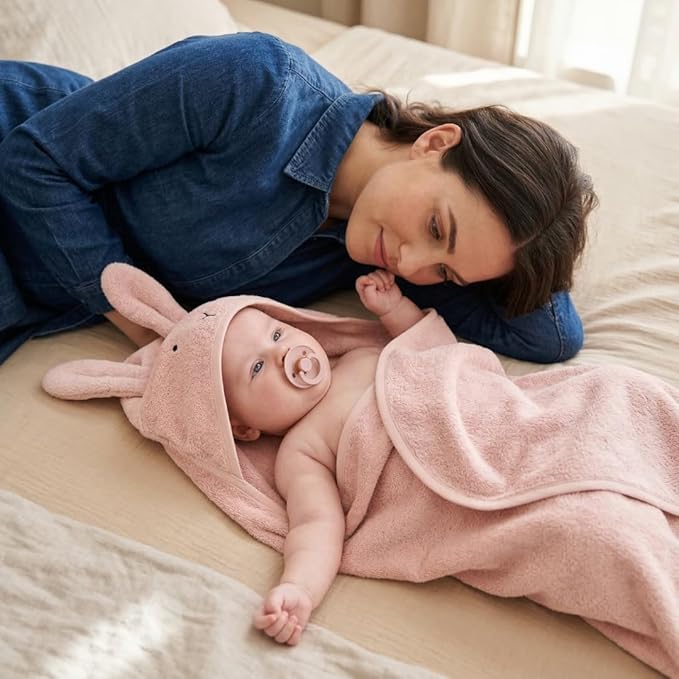 Hooded Baby Towels – 100% Organic Cotton Baby Bath Towels – Baby Boy and Baby Girl Newborn Essentials - Super-Soft and Absorbent. (2-Pack Rabbit Blush and Bear Baby Blue)
