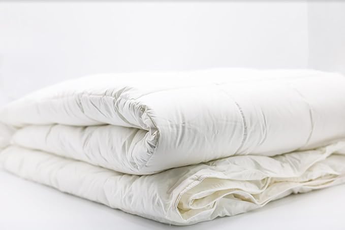 ORGANIC TEXTILES White Down Alternative Bed Comforter with Organic Cotton Covering (Queen Size, Heavy Fill) Skin Sensitive, All-Seasons Use, Machine Washable, Eco-Friendly Alternative, Soft Feel