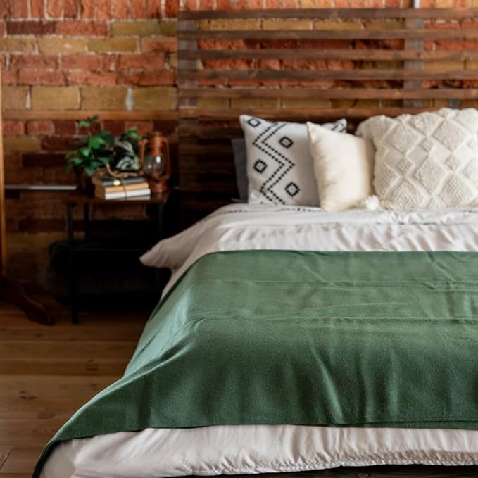 Arcturus Bighorn 100% Virgin Wool Blanket | Heirloom-Quality Wool Bedding for Home & Cabin | Warm, Thick & Durable (King Size, Sage)