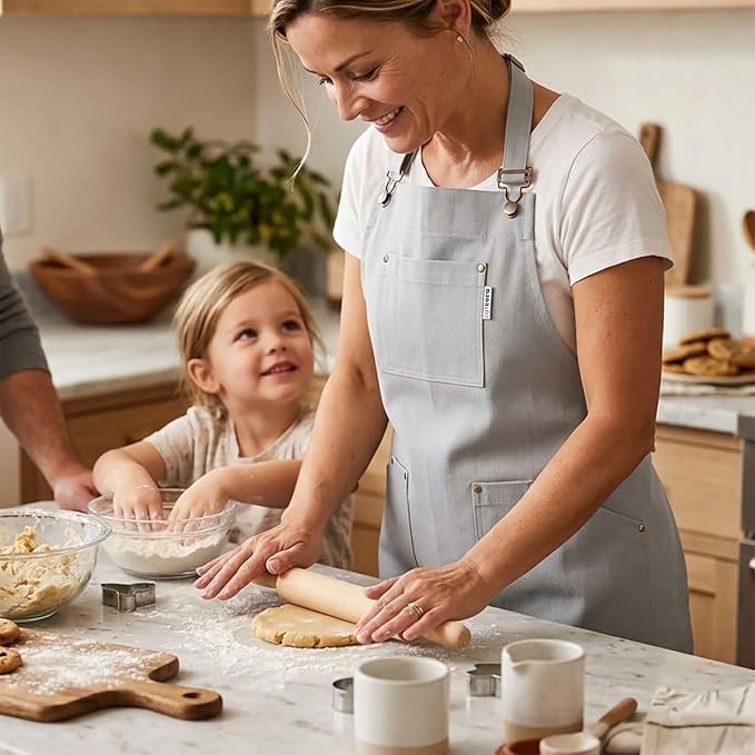 CatCora Kitchen Apron, Black, Heavyweight Cotton Canvas, Spill-Shedding Finish, Full Coverage, Fade-Safe, 3 Pockets, Unisex