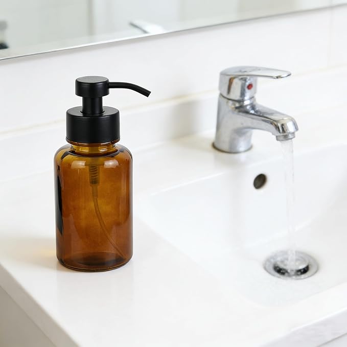 15 oz Amber-Tinted Thick Glass Foaming Soap Dispenser, Refillable Foaming Soap Dispenser with Black Rust-Proof Foam Pump, Suitable for Bathrooms and Kitchens (1, Amber)