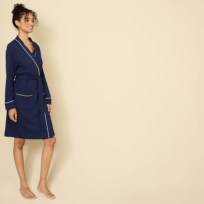 Amazon Essentials Women's Lightweight Waffle Full-Length Bath Robe with Pockets (Available in Plus Size)