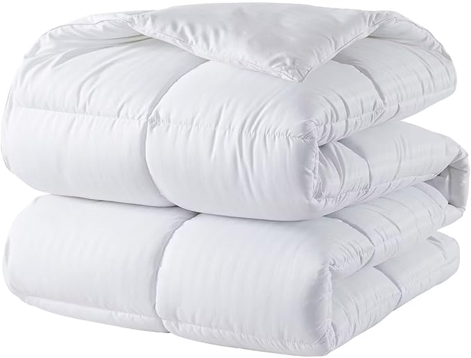 DOWNCOOL Comforters Twin Size, Duvet Insert, White All Season Duvet, Lightweight Quilt, Down Alternative Hotel Comforter with Corner Tabs (White, Twin 64x88 Inches)