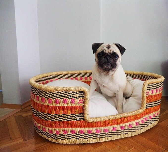 Woven Dog Bed Basket–Gifts for Dogs–Small to XXL Dog Bed–Large Bed for Large Dogs–Elegance and Decorative Bed for Your Dog–Comfortable Dog Bed–Small Dog Bed (Star, Medium)