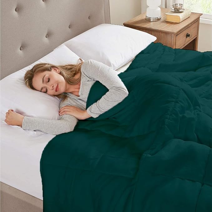 All Season Hypoallergenic Luxurious Down Alternative Cotton Comforter, Ultra-Soft 750 Fill-Power Alaskan King Size Measures 132" x 120", Teal