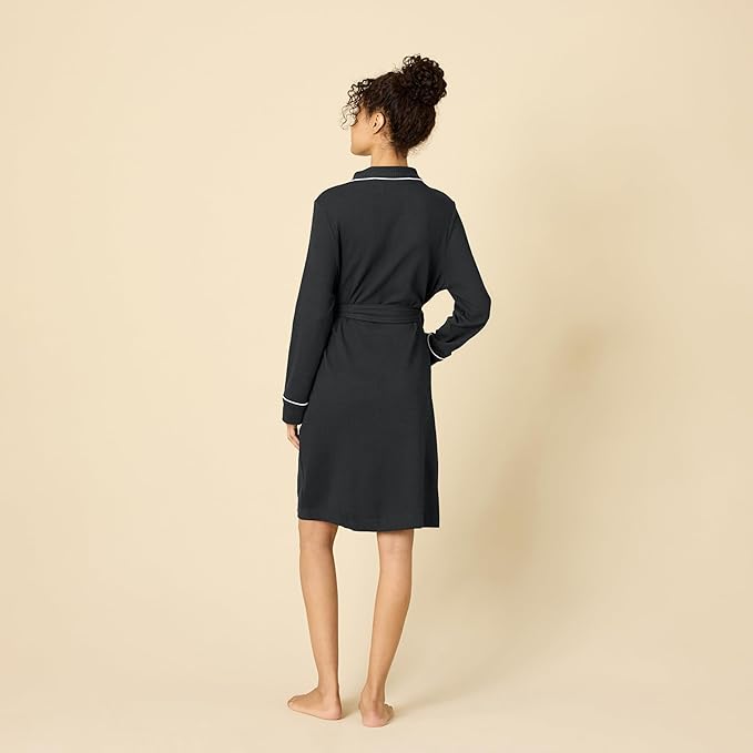 Amazon Essentials Women's Lightweight Waffle Full-Length Bath Robe with Pockets (Available in Plus Size)