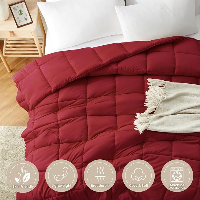 Homelike Moment Comforter King Size - Red Duvet Insert Down Alternative Bed King Comforter, Lightweight Bedding Comforters Quilted Soft All Season Solid Red
