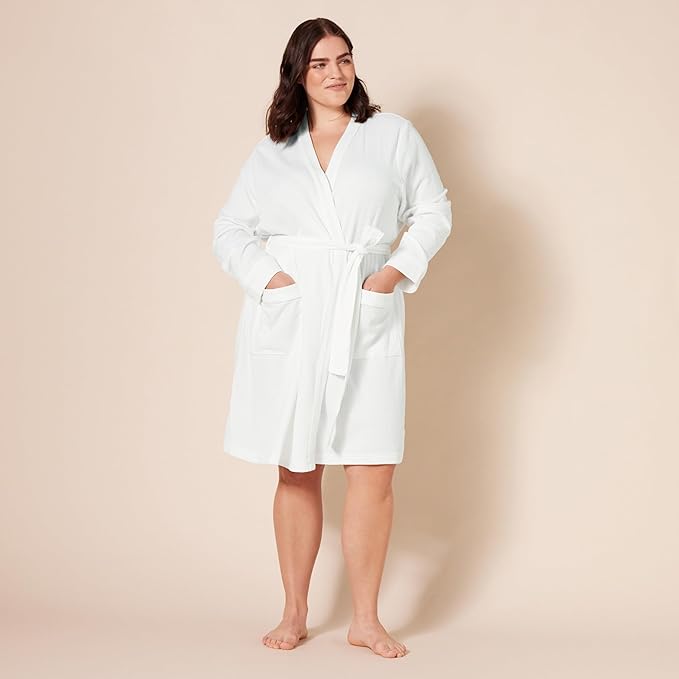 Amazon Essentials Women's Lightweight Waffle Full-Length Bath Robe with Pockets (Available in Plus Size)