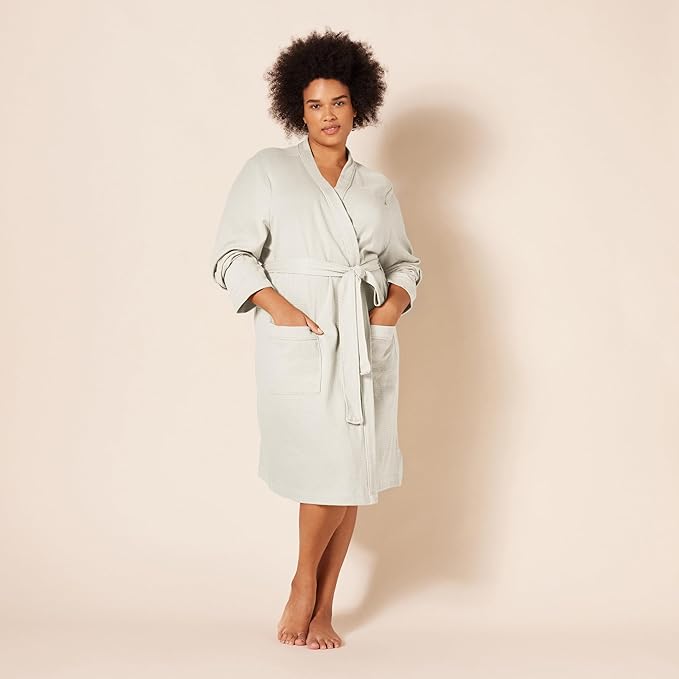 Amazon Essentials Women's Lightweight Waffle Full-Length Bath Robe with Pockets (Available in Plus Size)