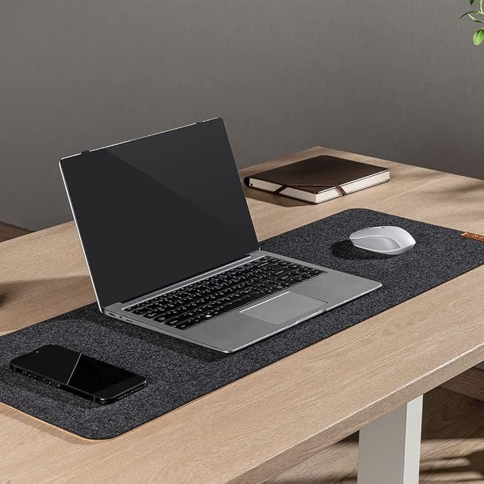 Desky Cork & Felt Desk Pad – Dual-Sided Mat with Natural Cork & Soft Felt, Non-Slip Desk Protector for Home Office, Anti-Scratch Surface (35.4" x 11.8", Dark Grey)