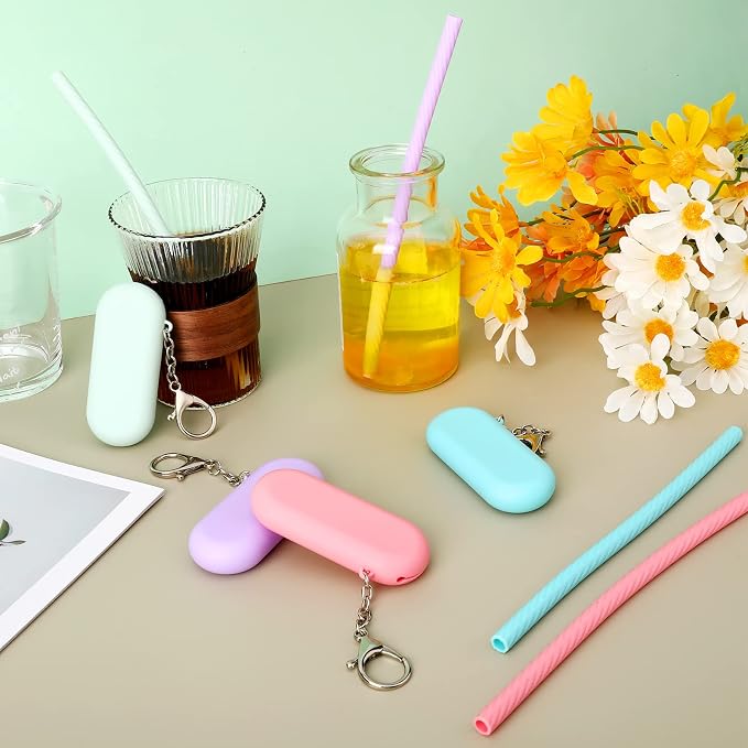 Prasacco 4 Sets Silicone Reusable Straws with Case - Foldable, Portable Drinking Straws for Travel and Party