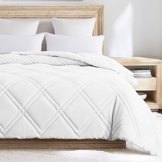 Feather and Loom Double Diamond Stitch Down Alternative All Seasons Comforter - Soft and Easy Care, Machine Washable Color: White Size: Full/Queen
