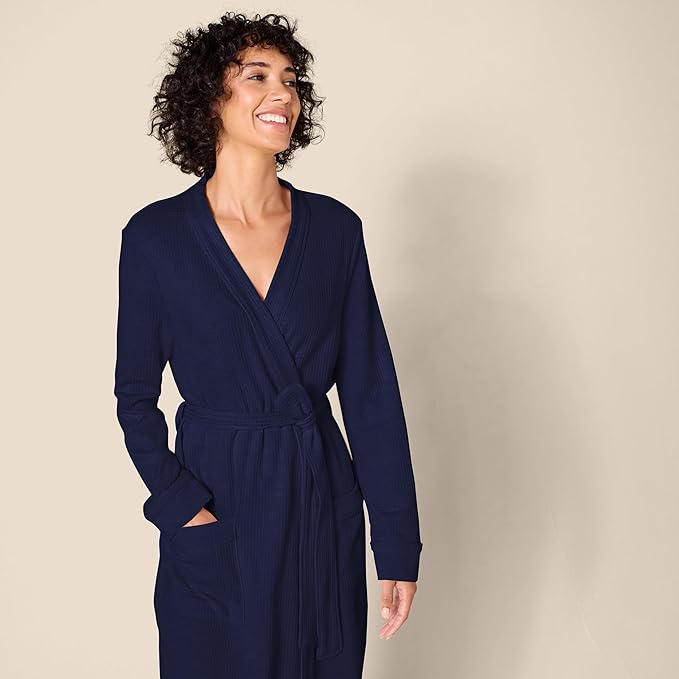 Amazon Essentials Women's Lightweight Waffle Full-Length Bath Robe with Pockets (Available in Plus Size)