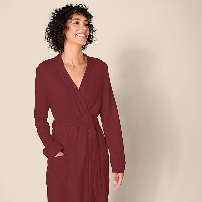 Amazon Essentials Women's Lightweight Waffle Full-Length Bath Robe with Pockets (Available in Plus Size)
