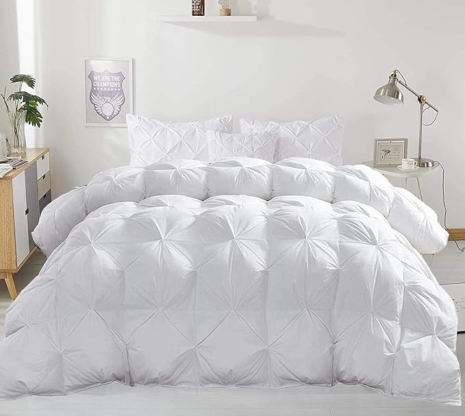 Hypoallergenic 1000-TC Pinch Pleated Down Alternative Comforter Oversized Queen Size 98 x 98 Inches 1pc Comforter & 2 pcs Pillow Covers, 700 GSM & All Side Corner Tabs 100% Egyptian Cotton