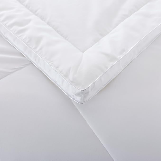 Feather and Loom 300 Thread Count Lyocell All Season Down Alternative Comforter - Eco-Friendly, Sustainable Fabric and Fiber, Hypoallergenic High Loft Fill, Machine Wash | Size: Full/Queen
