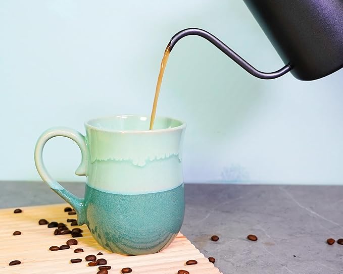 Large Ceramic Coffee mugs, 20 oz Big Tea Cups Handmade Pottery Mug, Large Handle Coffee Mug for Office and Home, Microwave and Diahwasher Safe. (Light&Deep Green)
