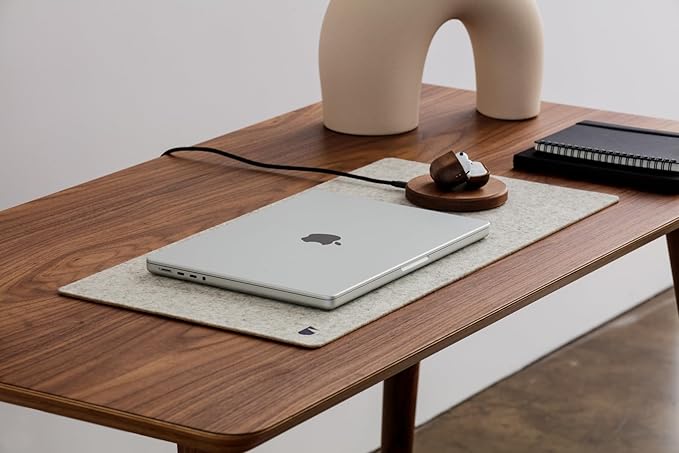 Oakywood Craft 100% Merino Wool Felt & Cork Desk mat – Sustainable, Handmade Wool Felt Desk pad with Cork Base for Comfort and Stability – 100% Merino Wool & Cork – Stone Grey 62x30cm (24.41x11,8 in)