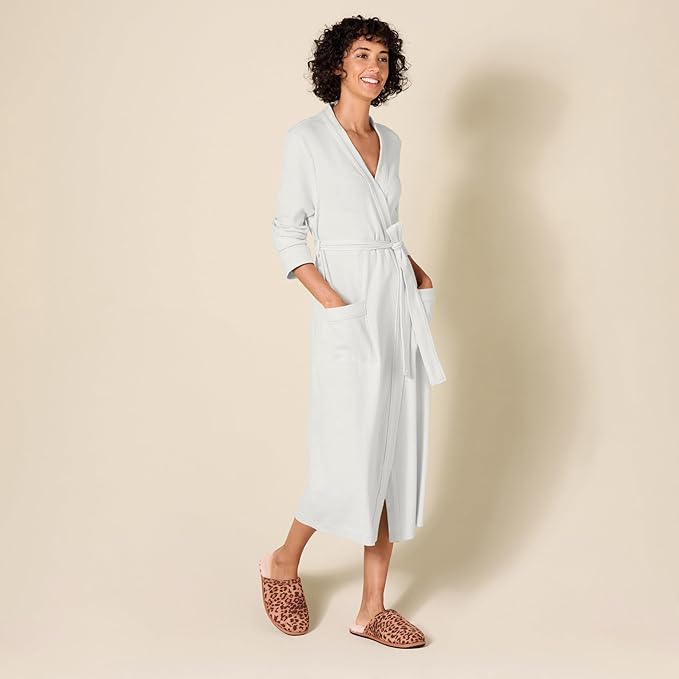 Amazon Essentials Women's Lightweight Waffle Full-Length Bath Robe with Pockets (Available in Plus Size)