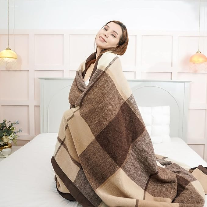 YOUR MOON 100% Pure Wool Blanket King Size, Australian Natural Wool Blankets, Hypoallergenic Blanket for Bed, Medium Weight(Coffee, 90 * 108)